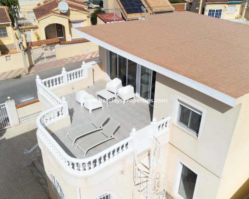 Resale - Fristaende Villa  - Urb. La Marina