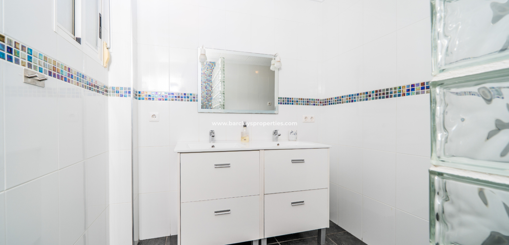 Resale - Fristaende Villa  - Urb. La Marina