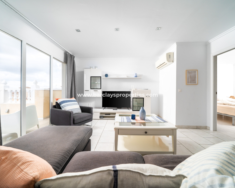 Resale - Fristaende Villa  - Urb. La Marina