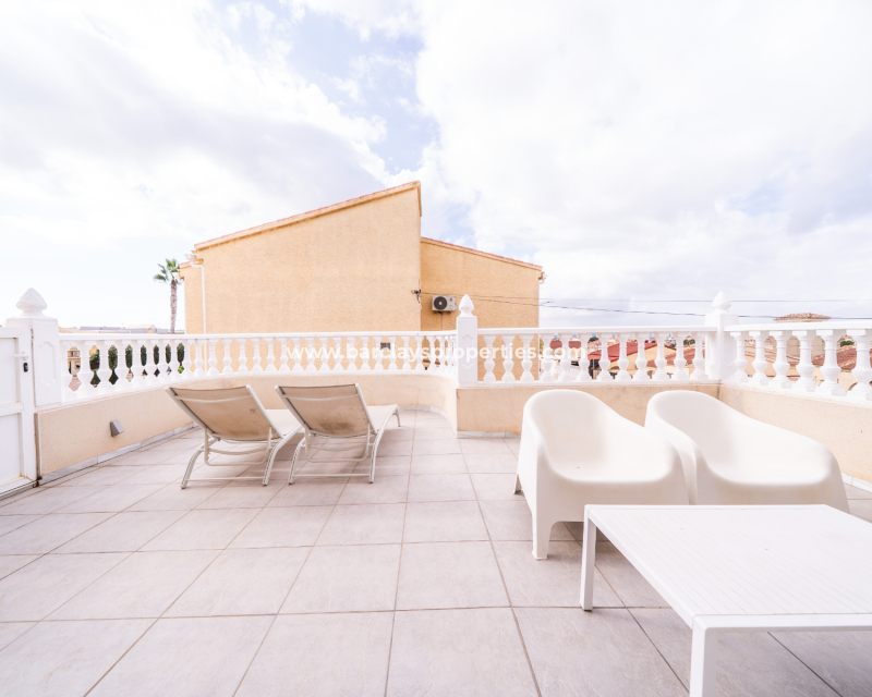 Resale - Fristaende Villa  - Urb. La Marina