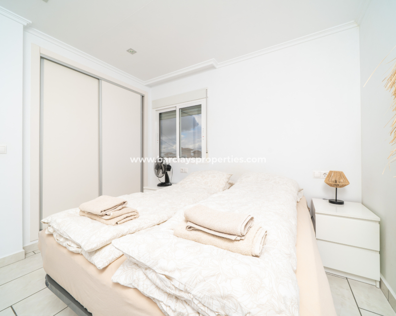 Resale - Fristaende Villa  - Urb. La Marina