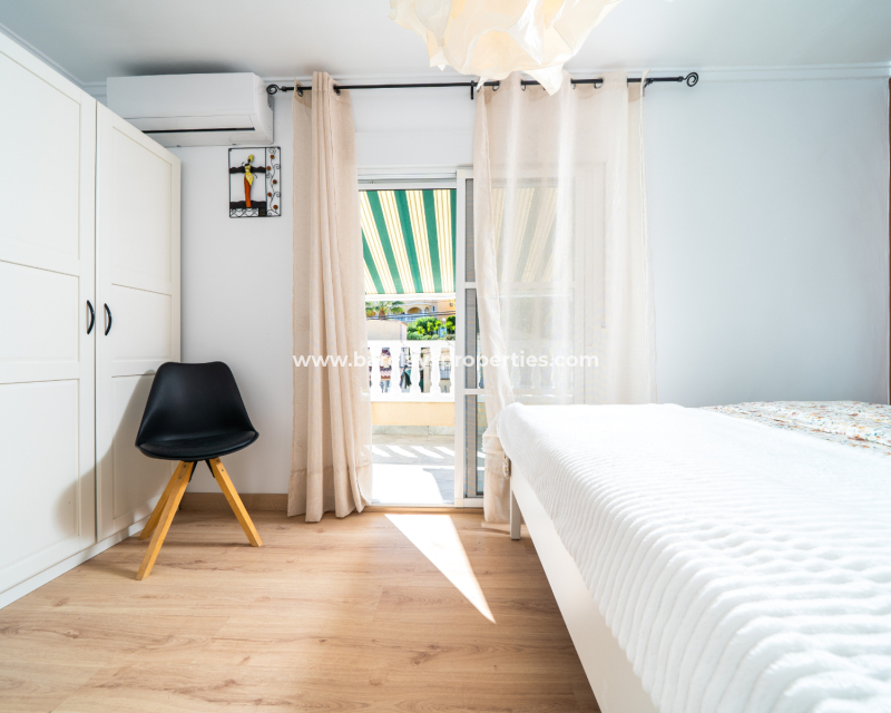 Resale - Fristaende Villa  - Urb. La Marina