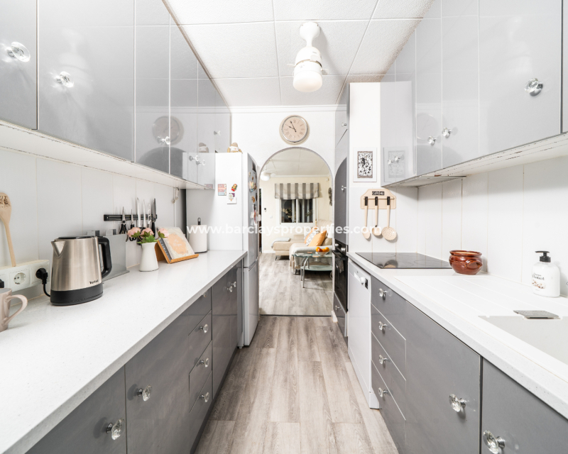 Resale - Fristaende Villa  - Urb. La Marina