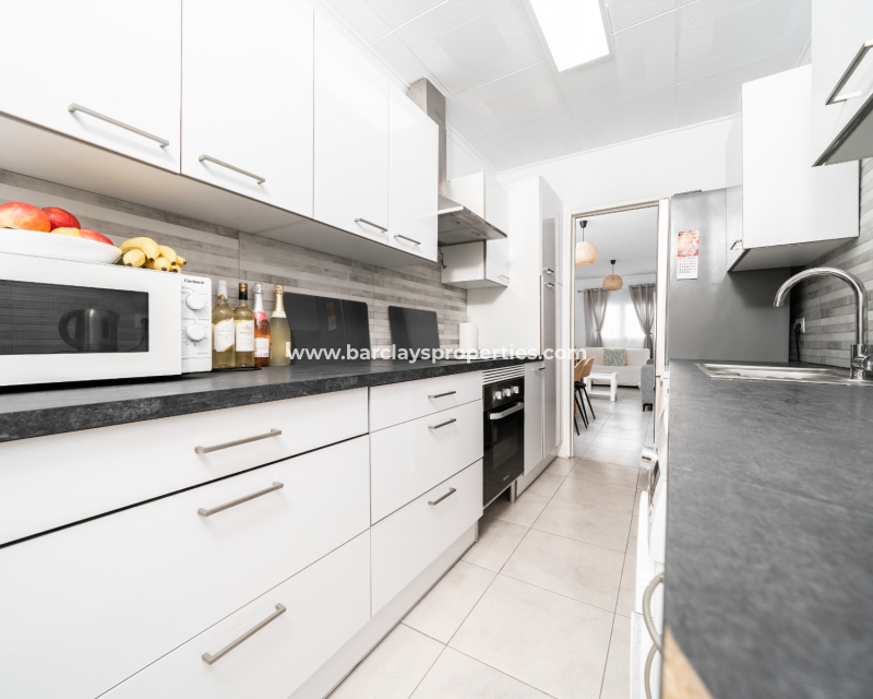 Resale - Fristaende Villa  - Urb. La Marina