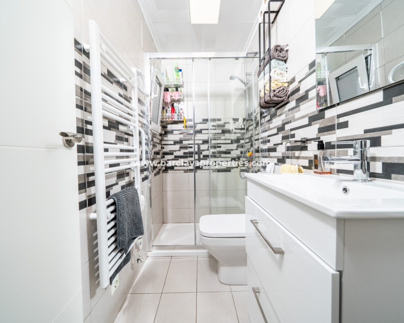 Resale - Fristaende Villa  - Urb. La Marina