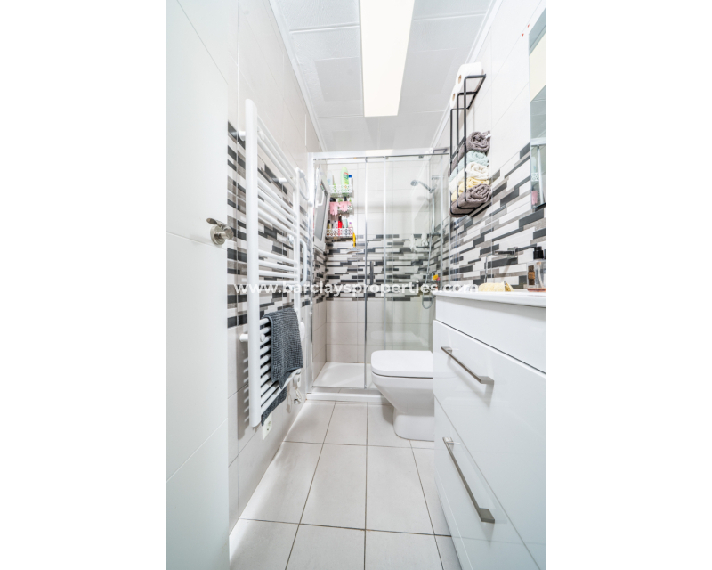 Resale - Fristaende Villa  - Urb. La Marina