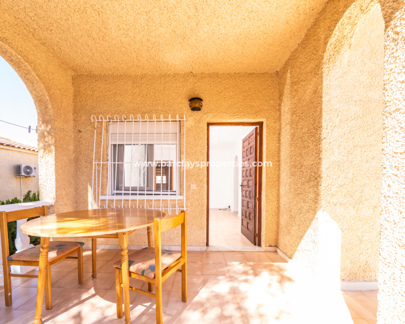 Resale - Fristaende Villa  - Urb. La Marina