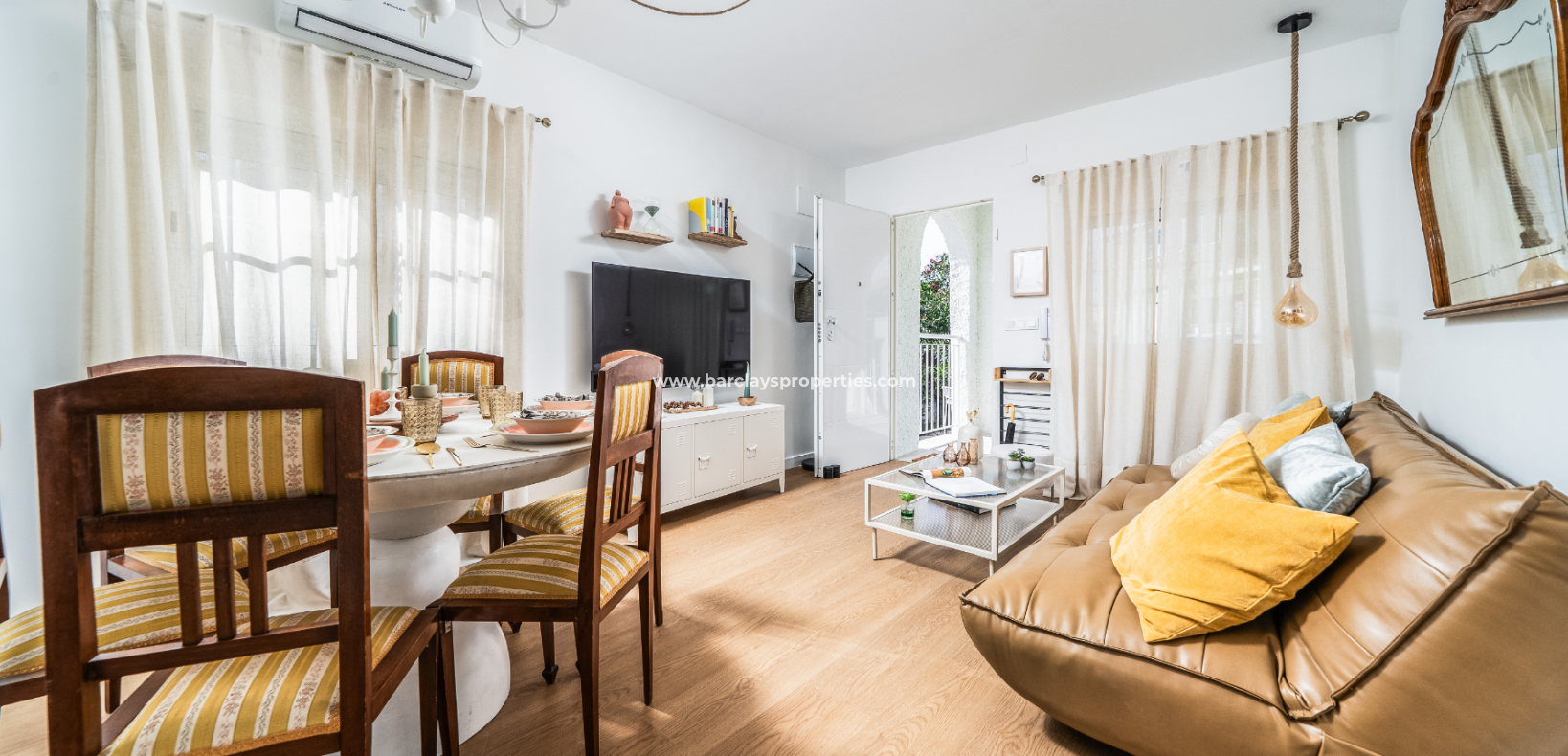 Resale - Fristaende Villa  - Urb. La Marina