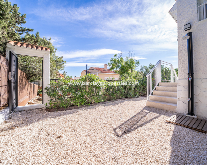 Resale - Fristaende Villa  - Urb. La Marina