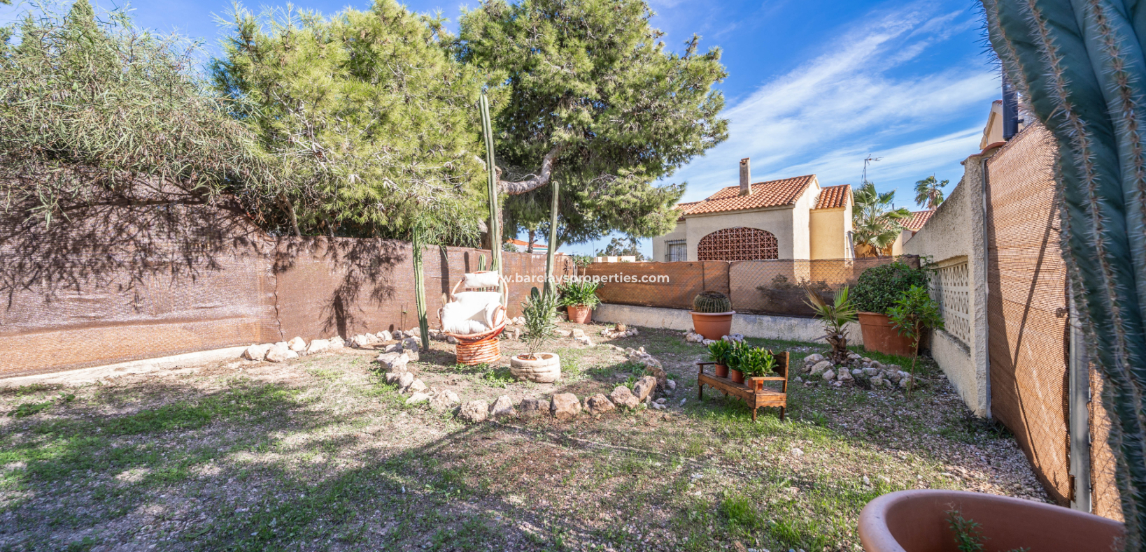 Resale - Fristaende Villa  - Urb. La Marina