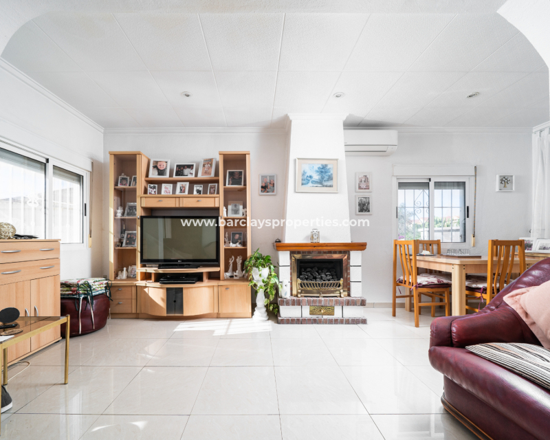 Resale - Fristaende Villa  - Urb. La Marina