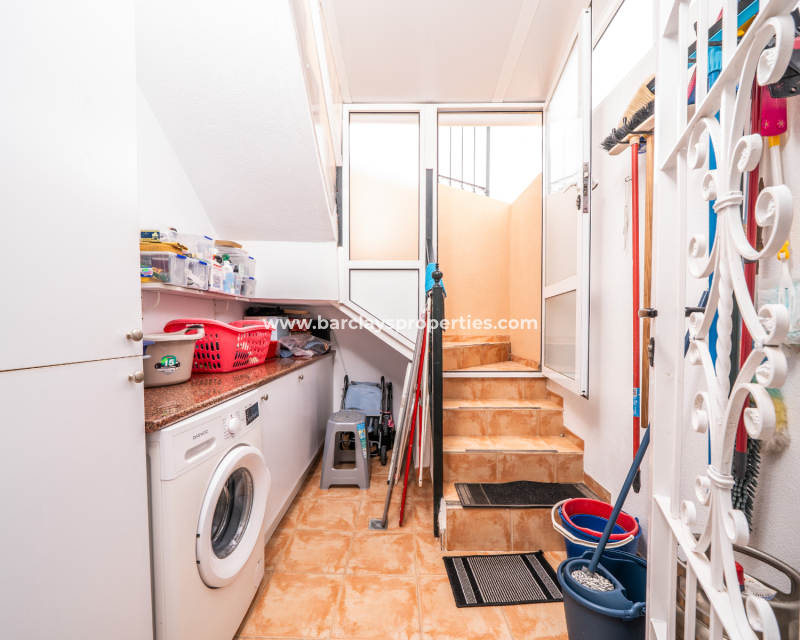 Resale - Fristaende Villa  - Urb. La Marina