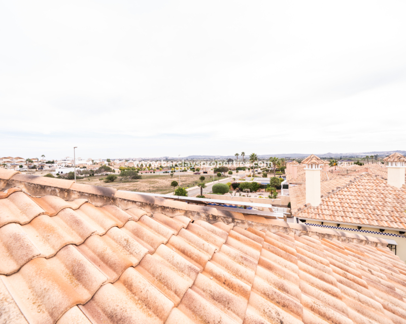 Resale - Fristaende Villa  - Urb. La Marina