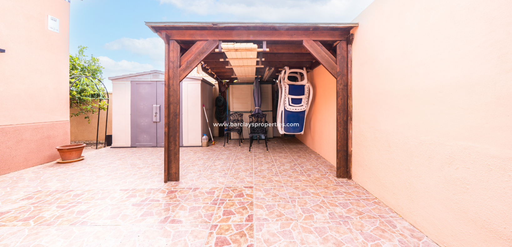 Resale - Fristaende Villa  - Urb. La Marina