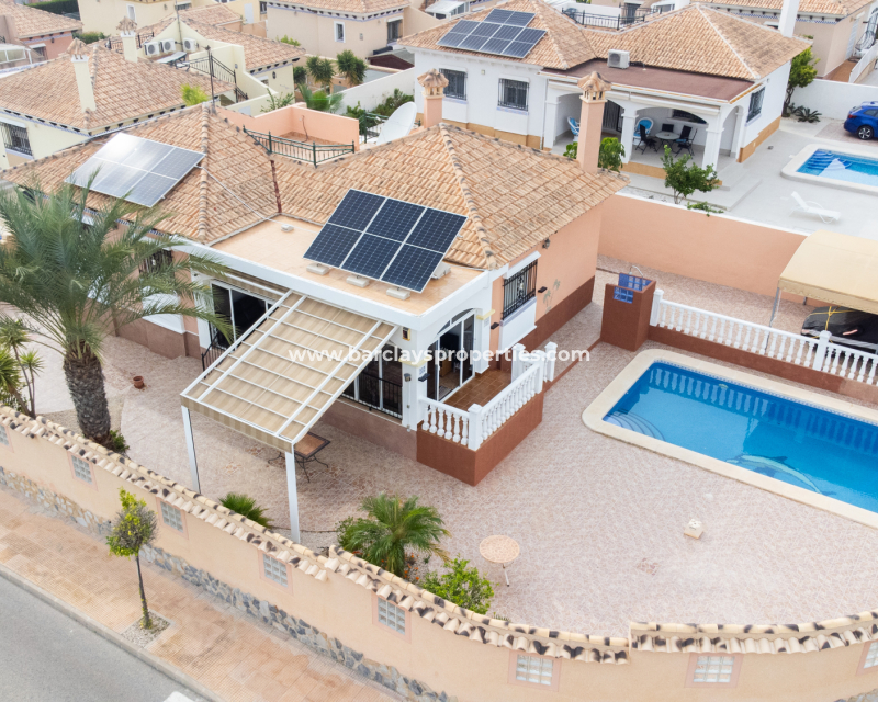 Resale - Fristaende Villa  - Urb. La Marina