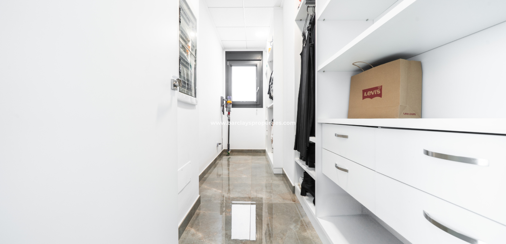 Resale - Fristaende Villa  - Urb. La Marina