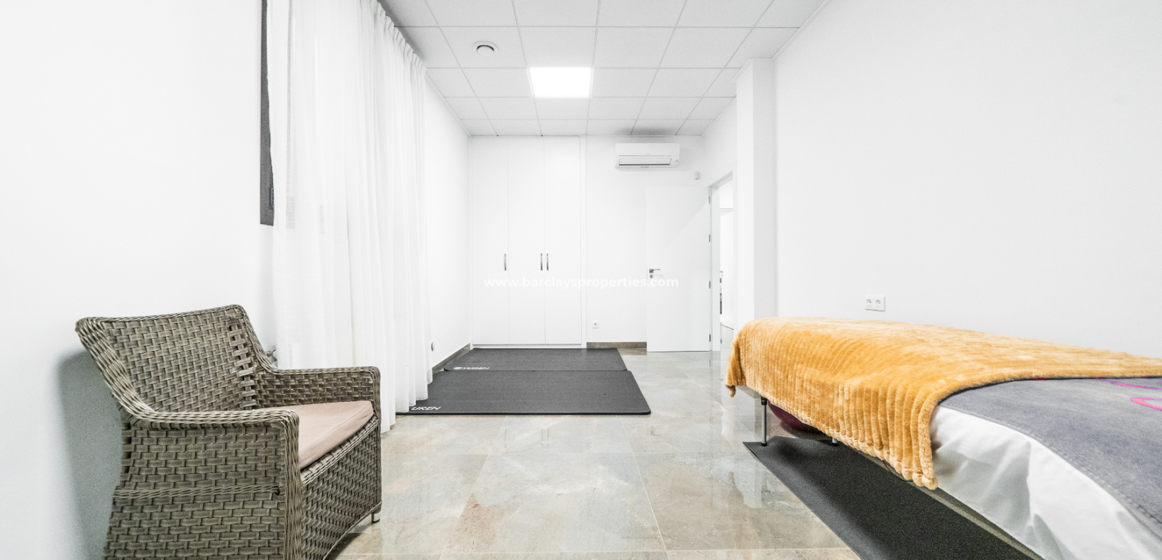 Resale - Fristaende Villa  - Urb. La Marina