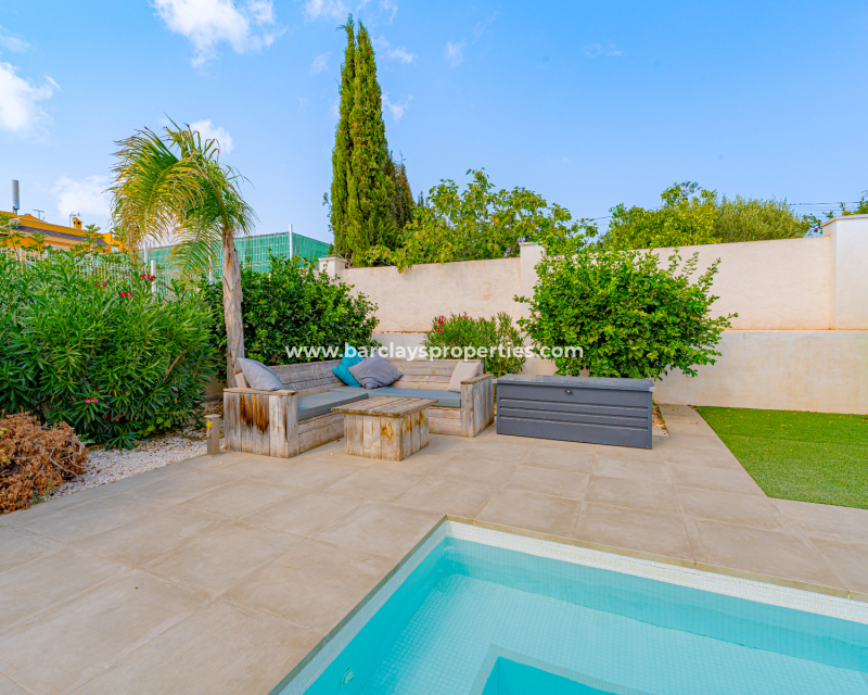 Resale - Fristaende Villa  - Urb. La Marina