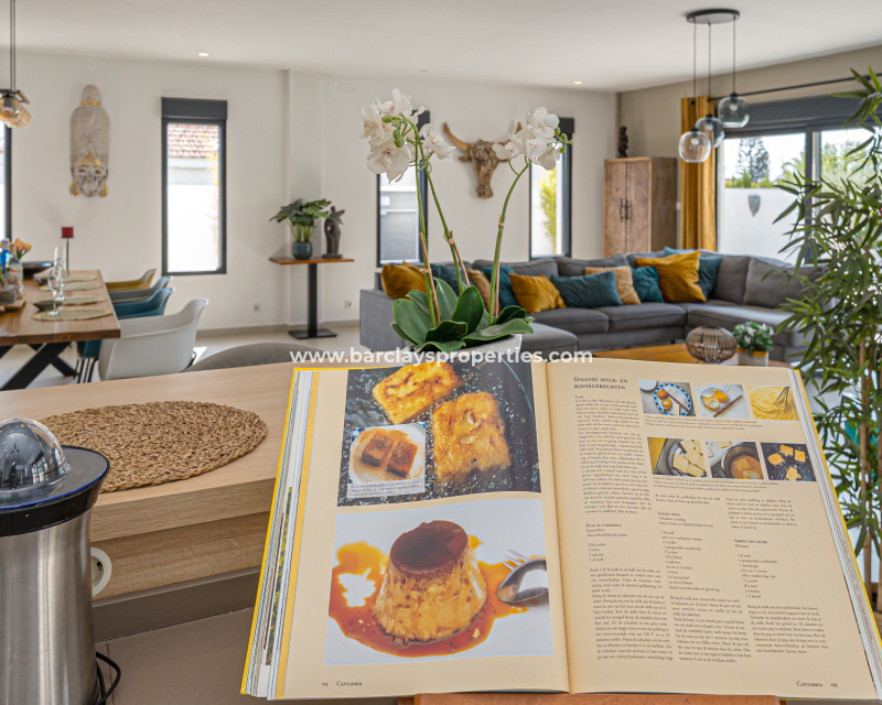 Resale - Fristaende Villa  - Urb. La Marina