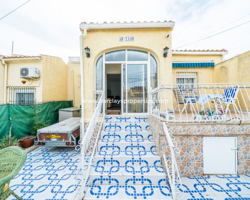 Resale - Fristaende Villa  - Urb. La Marina