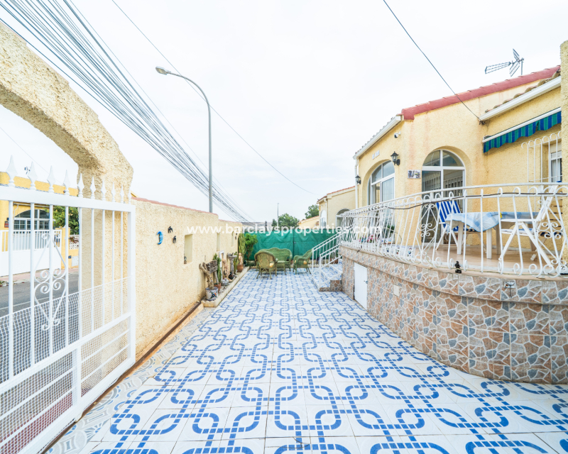 Resale - Fristaende Villa  - Urb. La Marina