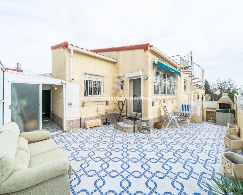Resale - Fristaende Villa  - Urb. La Marina