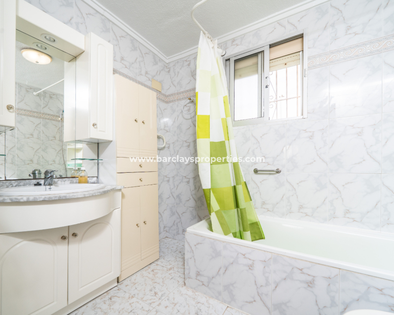 Resale - Fristaende Villa  - Urb. La Marina