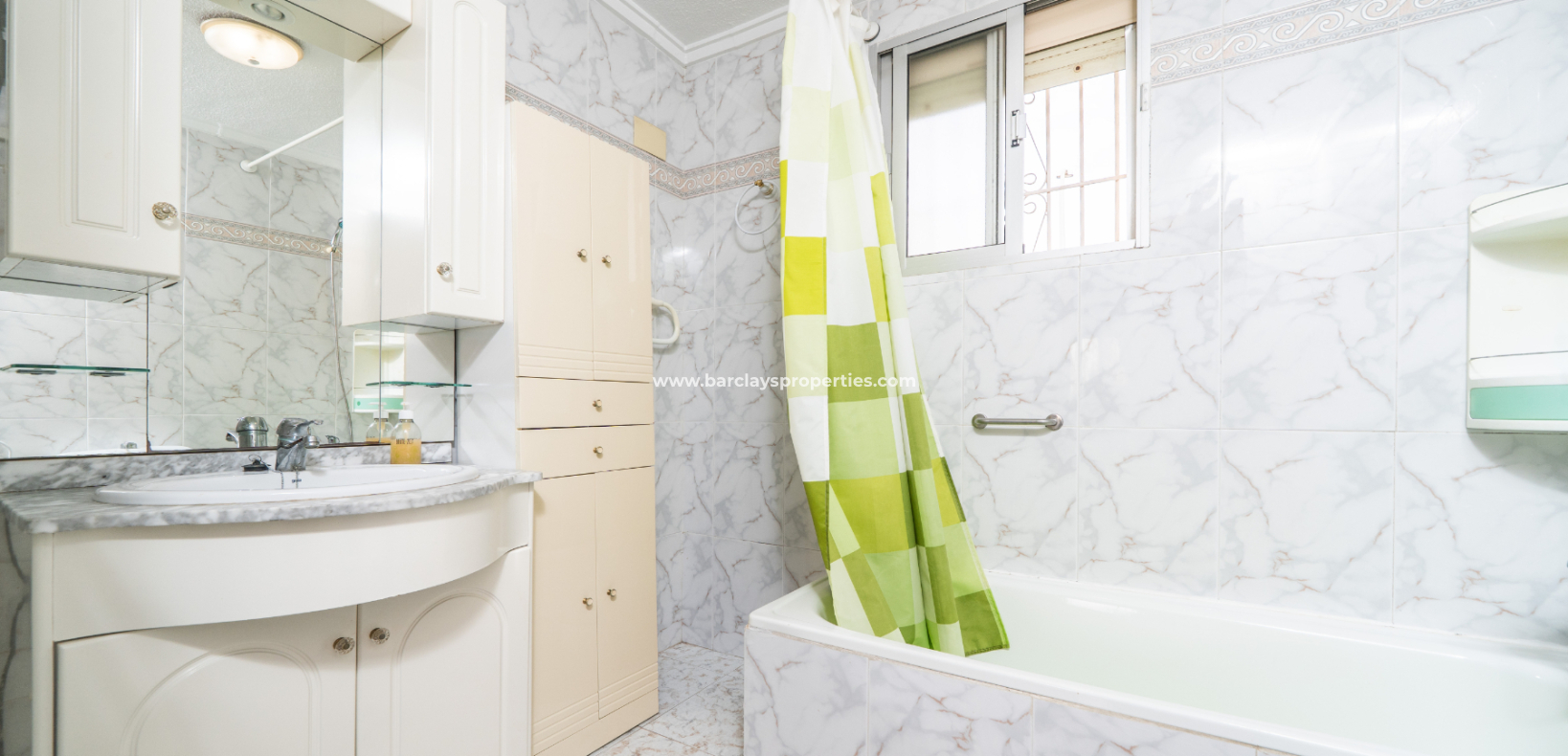 Resale - Fristaende Villa  - Urb. La Marina