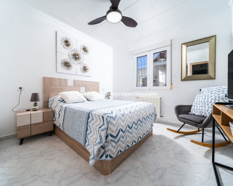 Resale - Fristaende Villa  - Urb. La Marina