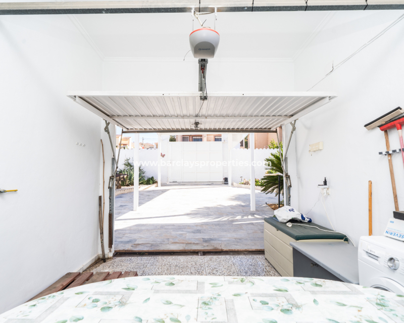 Resale - Fristaende Villa  - Urb. La Marina