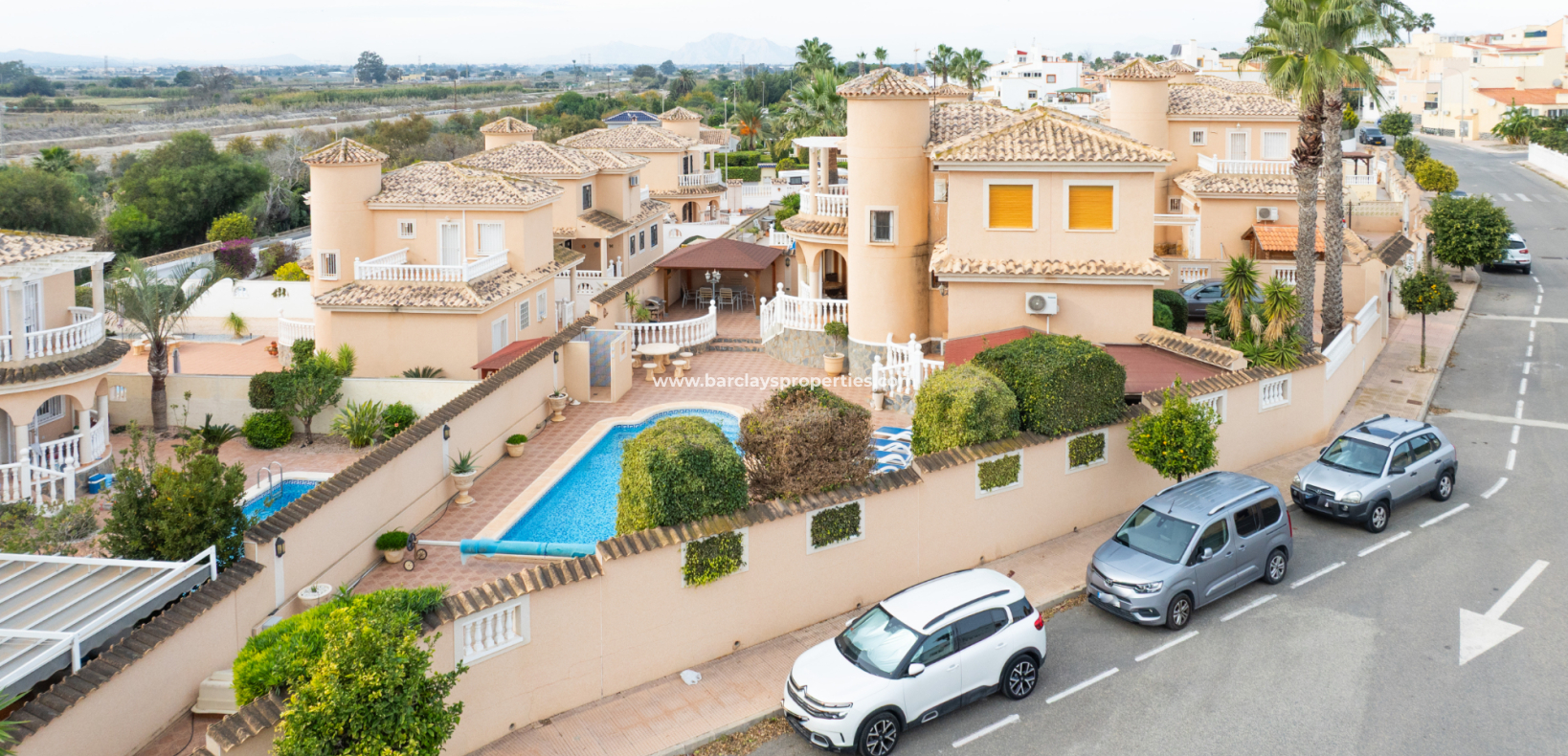 Resale - Fristaende Villa  - Urb. La Marina
