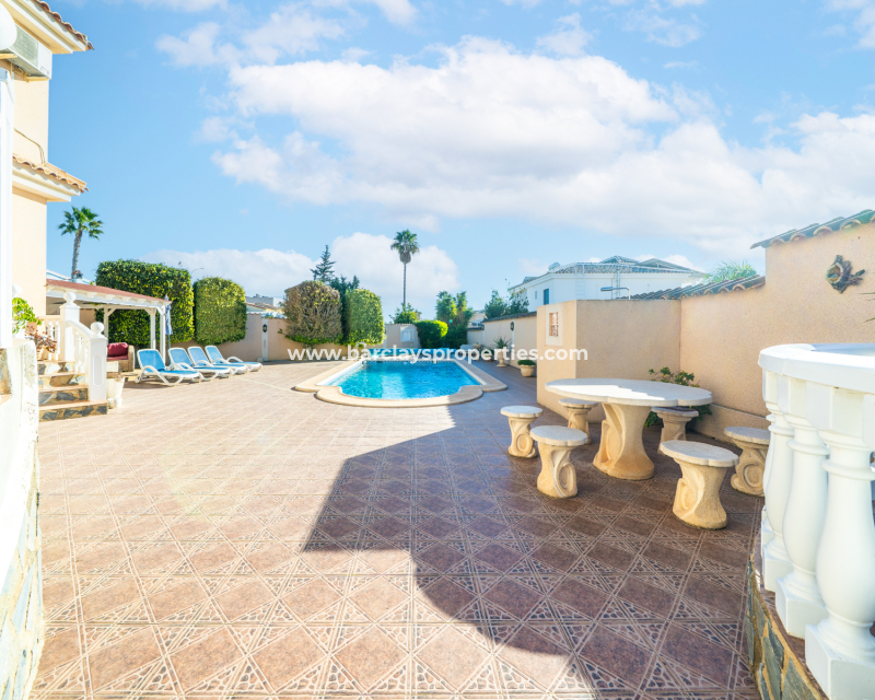 Resale - Fristaende Villa  - Urb. La Marina