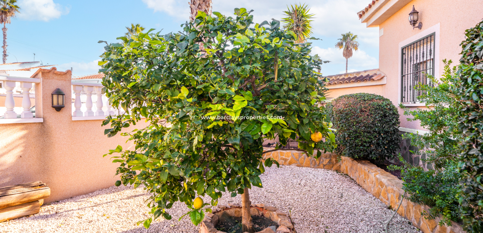 Resale - Fristaende Villa  - Urb. La Marina