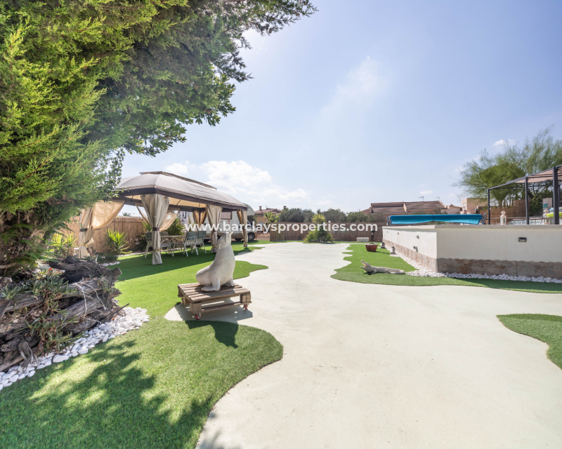 Resale - Fristaende Villa  - Urb. La Marina