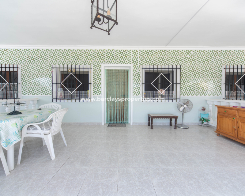 Resale - Fristaende Villa  - Urb. La Marina