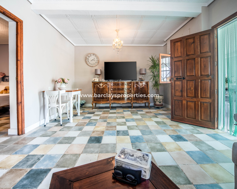 Resale - Fristaende Villa  - Urb. La Marina