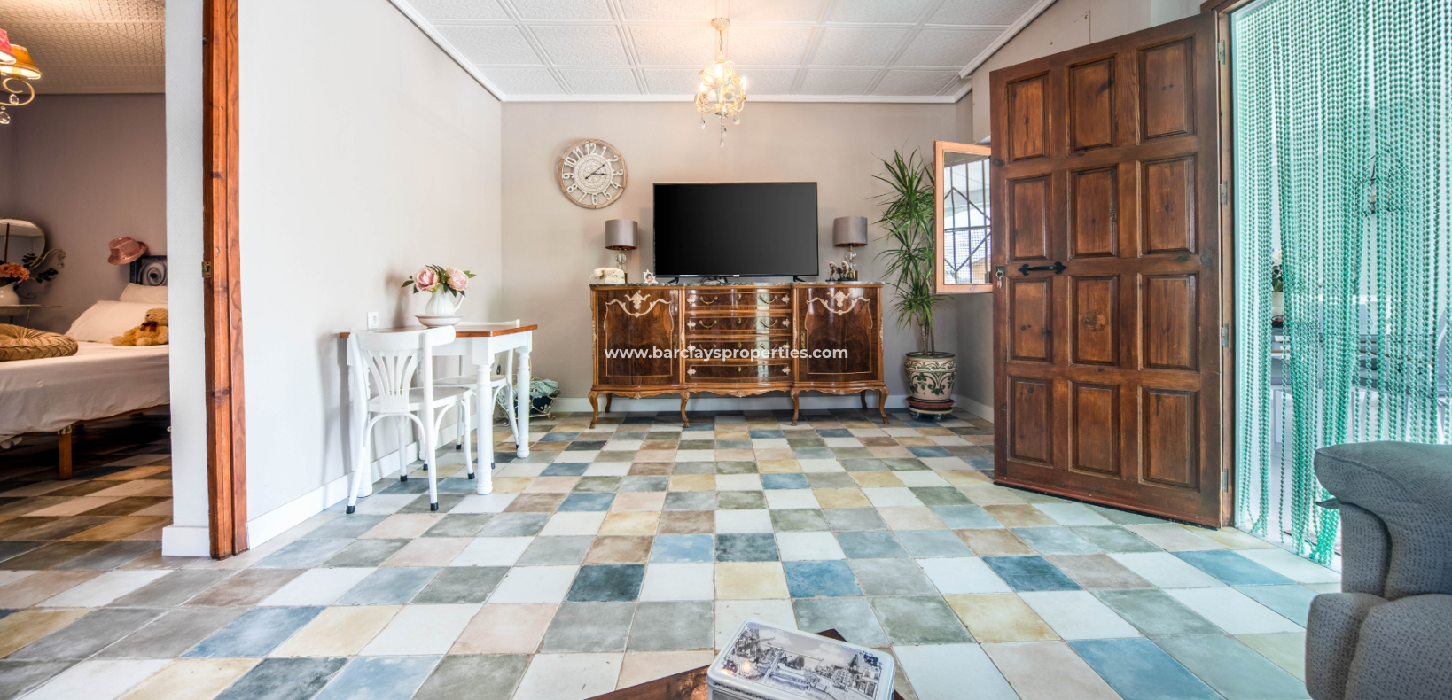 Resale - Fristaende Villa  - Urb. La Marina