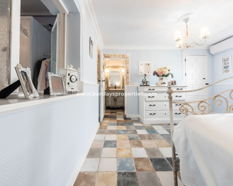 Resale - Fristaende Villa  - Urb. La Marina