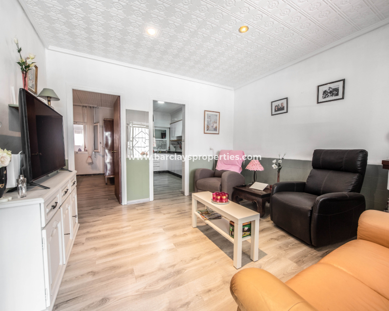 Resale - Fristaende Villa  - Urb. La Marina