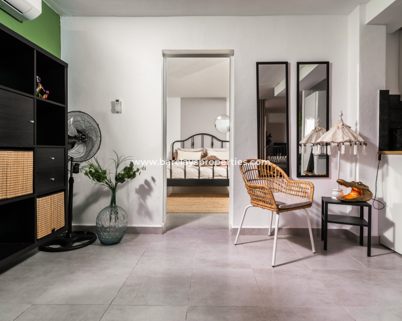 Resale - Fristaende Villa  - Urb. La Marina