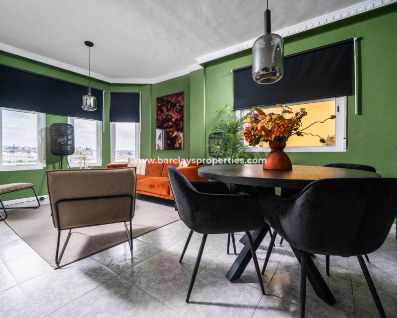 Resale - Fristaende Villa  - Urb. La Marina