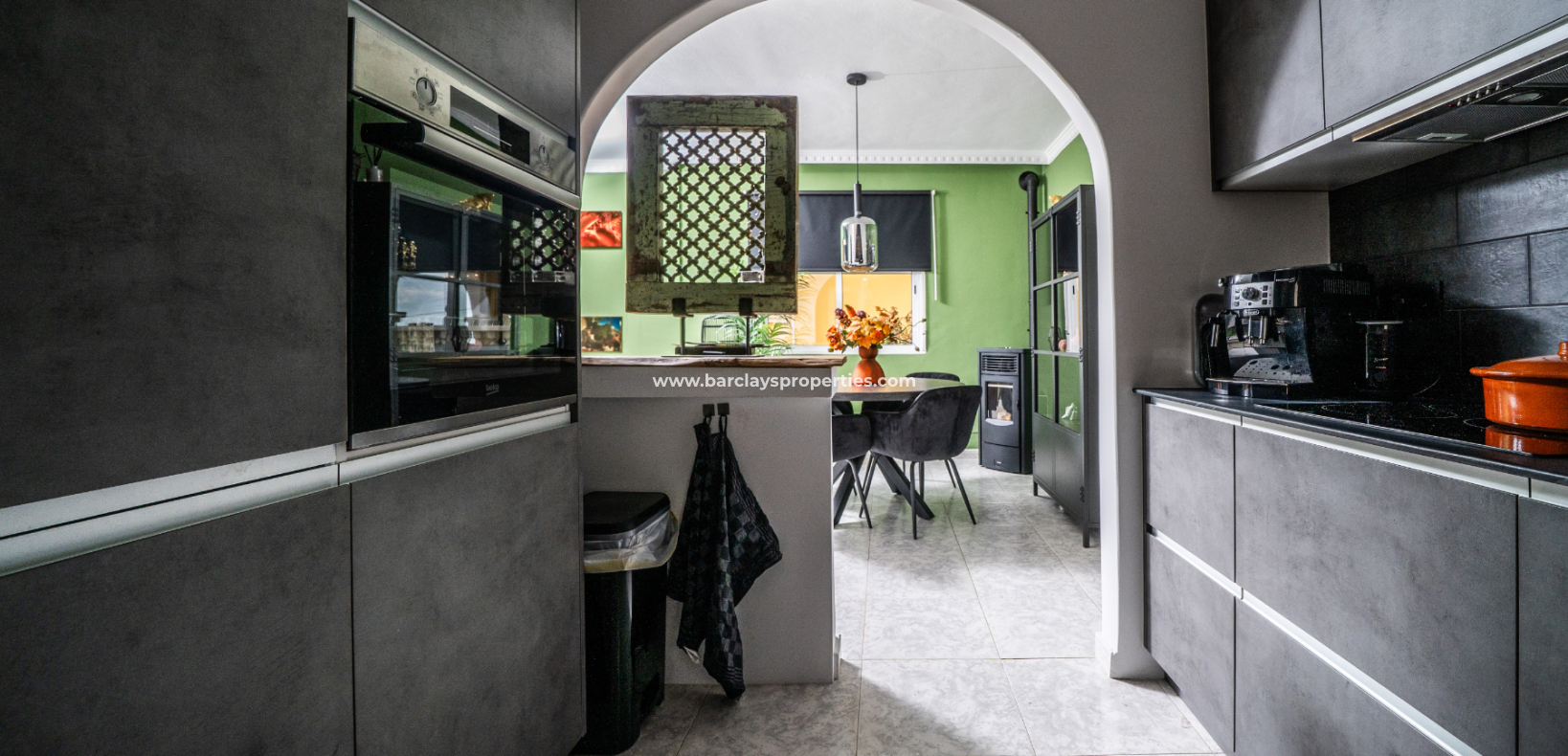 Resale - Fristaende Villa  - Urb. La Marina