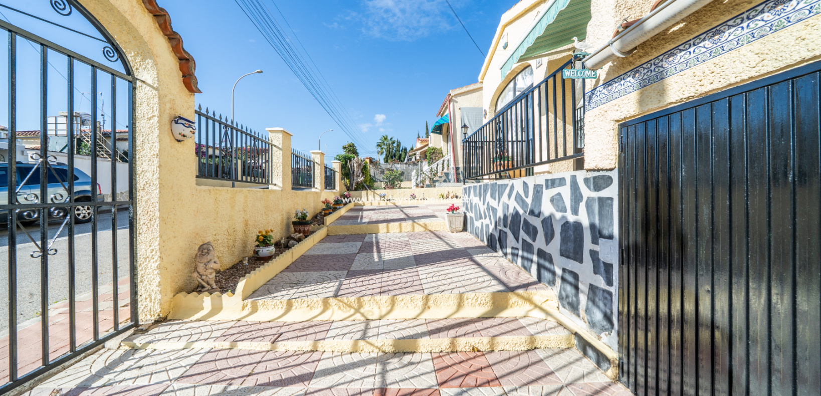 Resale - Fristaende Villa  - Urb. La Marina