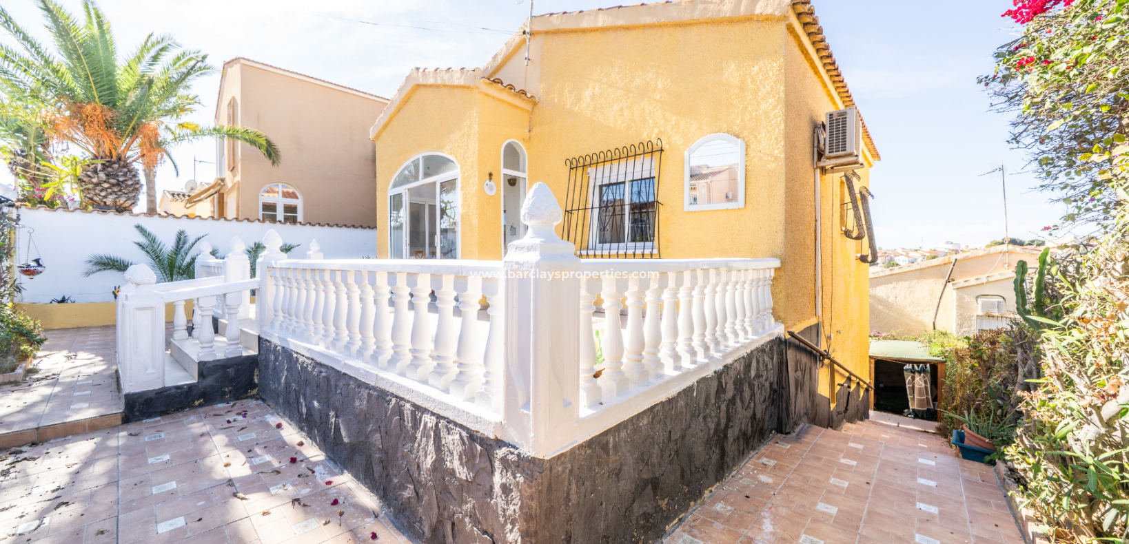 Resale - Fristaende Villa  - Urb. La Marina