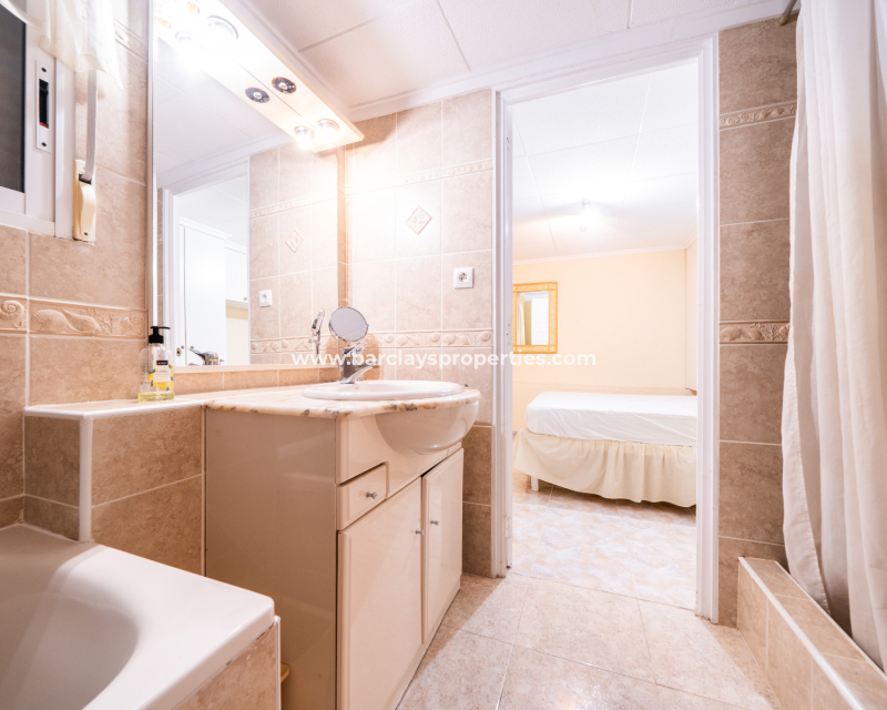 Resale - Fristaende Villa  - Urb. La Marina