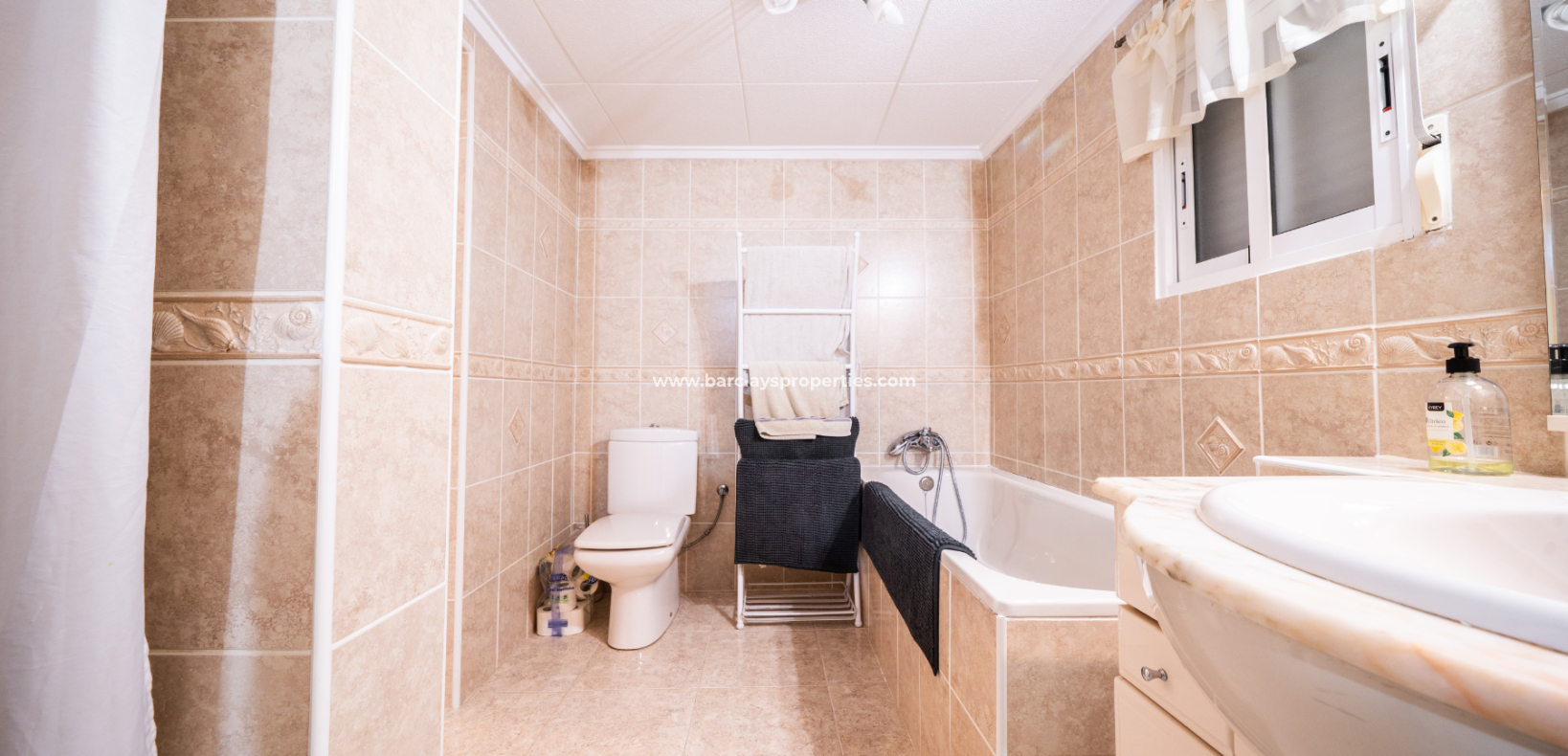 Resale - Fristaende Villa  - Urb. La Marina