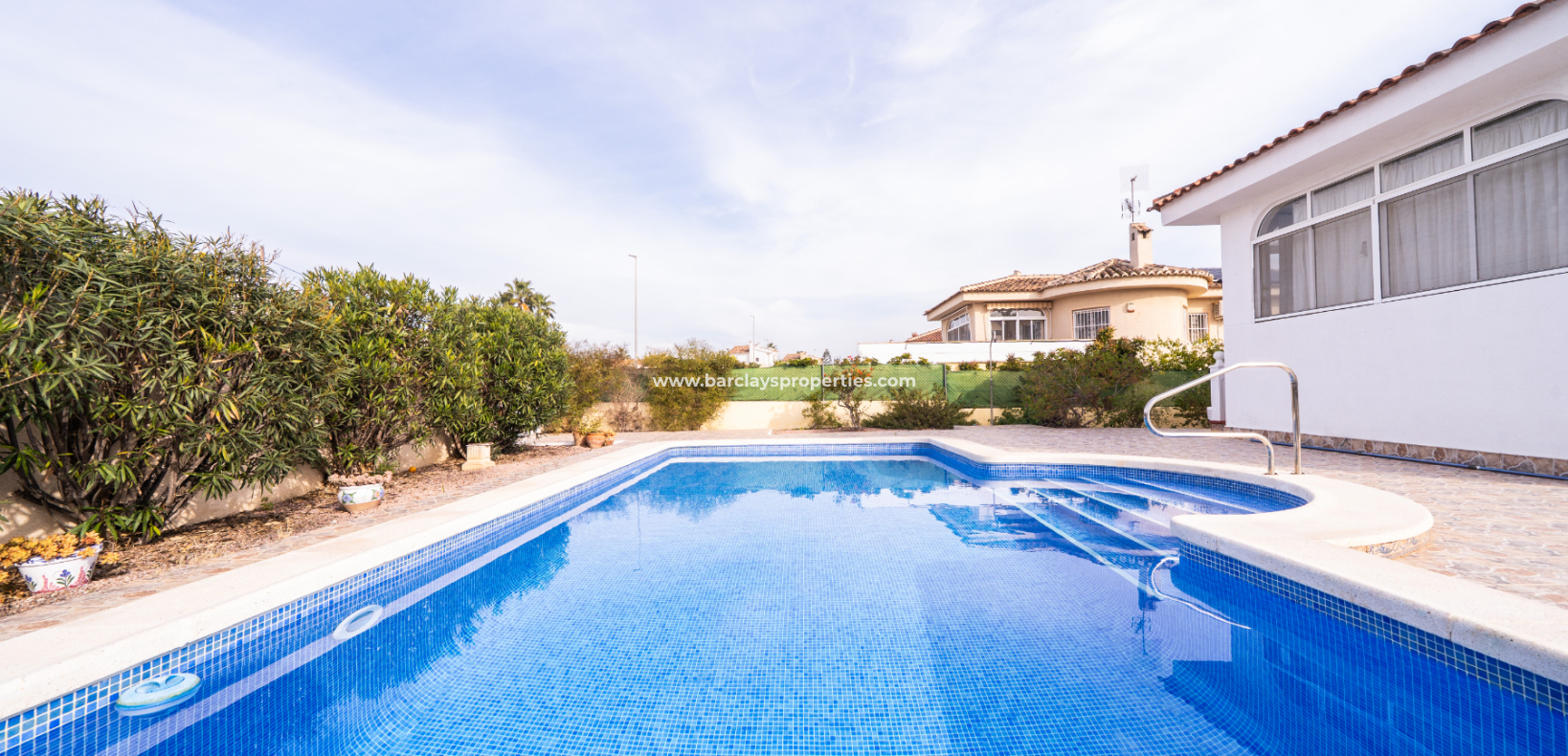 Resale - Fristaende Villa  - Urb. La Marina