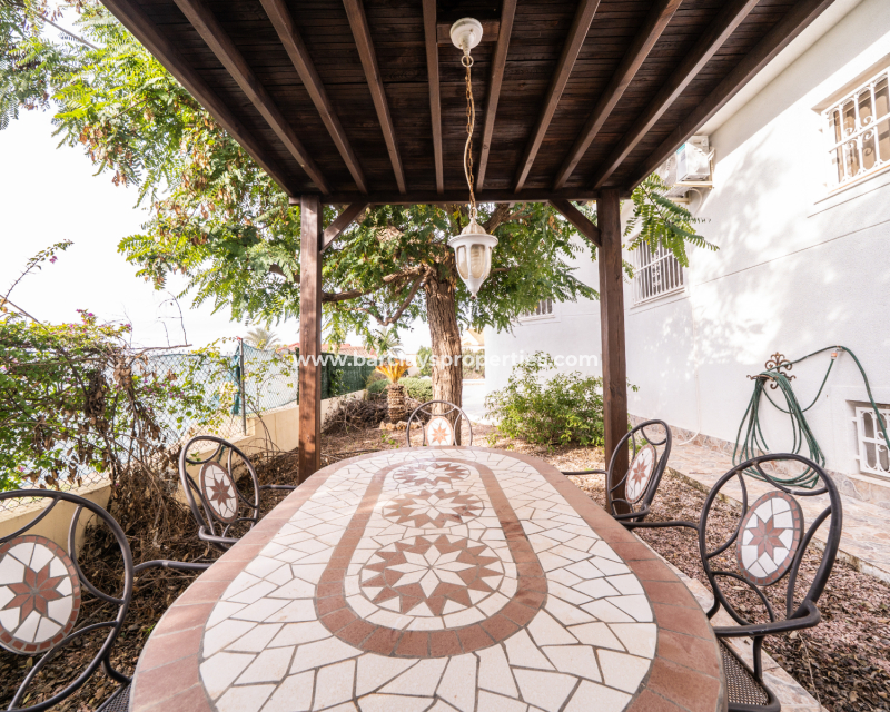 Resale - Fristaende Villa  - Urb. La Marina