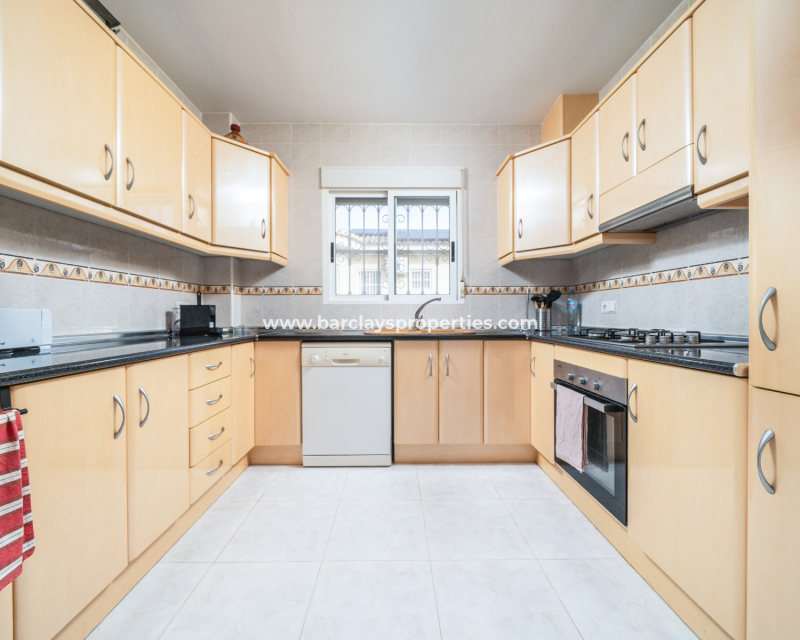 Resale - Fristaende Villa  - Urb. La Marina