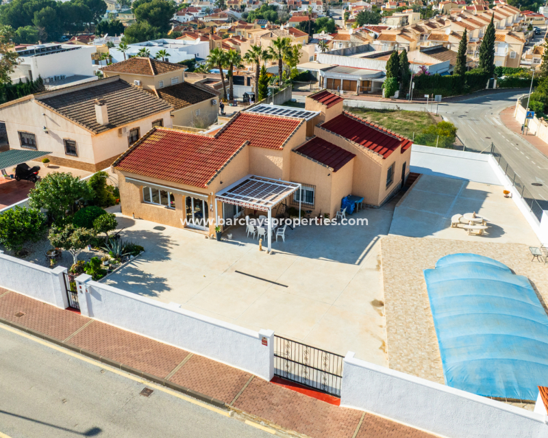 Resale - Fristaende Villa  - Urb. La Marina
